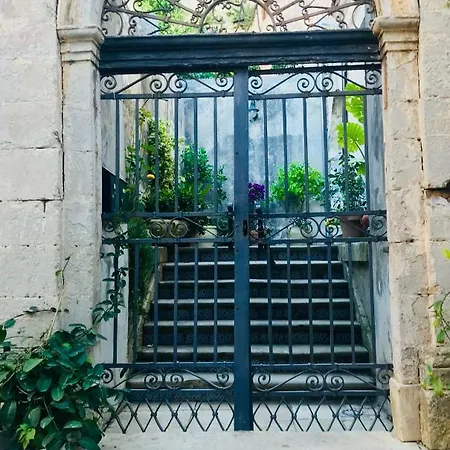 L'orto Di Santa Chiara Modica